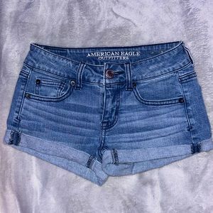 American Eagle stretch short shorts size 00